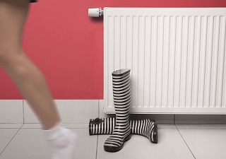 Oszczędne i eleganckie głowice Honeywell Thera-5 